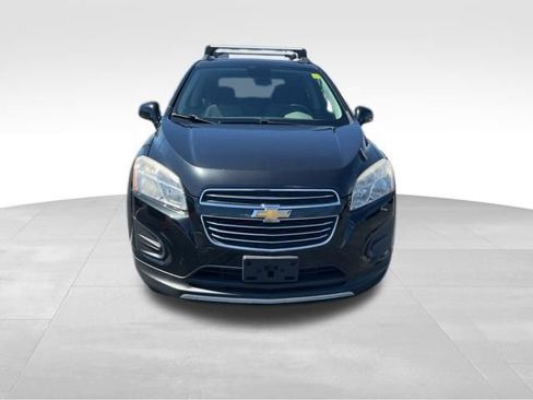 Used 2015 Chevrolet Trax LT w/ LPO, Cargo Package image 2