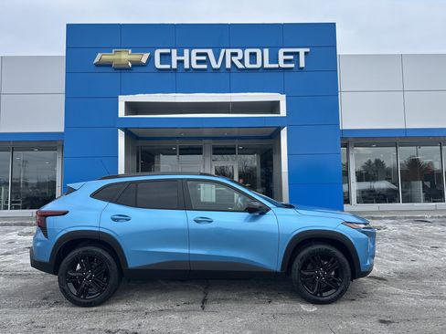 New 2026 Chevrolet Trax ACTIV image 1