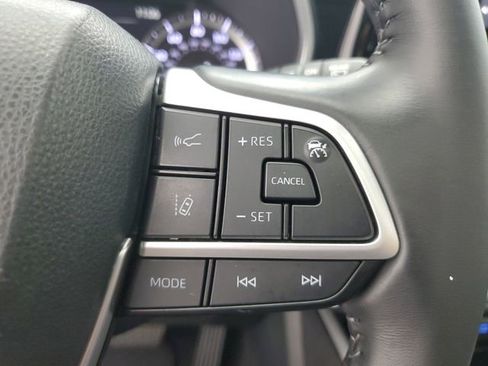 Used 2022 Toyota Highlander XSE AWD/4WD image 27