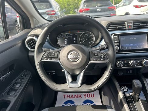 Used 2025 Nissan Versa SV FWD image 18