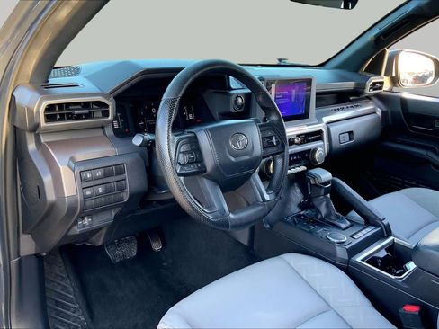 Used 2024 Toyota Tacoma SR5 RWD image 17