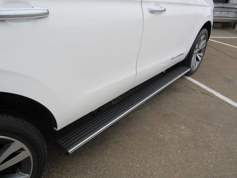 Used 2021 Ford Expedition Platinum image 48