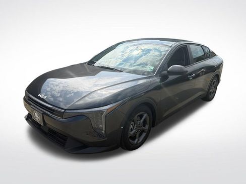 Used 2025 Kia K4 FWD image 9