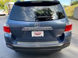 Used 2013 Toyota Highlander 4WD image 3