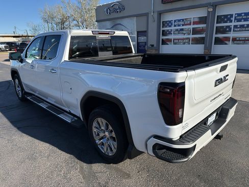 Used 2019 GMC Sierra 1500 Denali w/ Driver Alert Package II AWD/4WD image 8