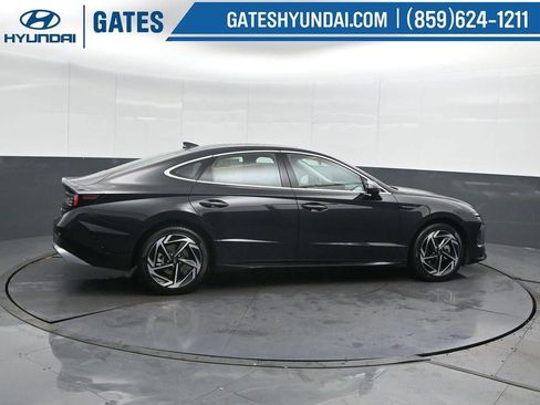 New 2026 Hyundai Sonata SEL image 3