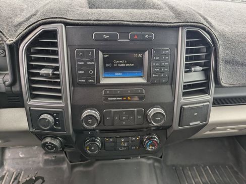Used 2017 Ford F150 XLT w/ Trailer Tow Package AWD/4WD image 19