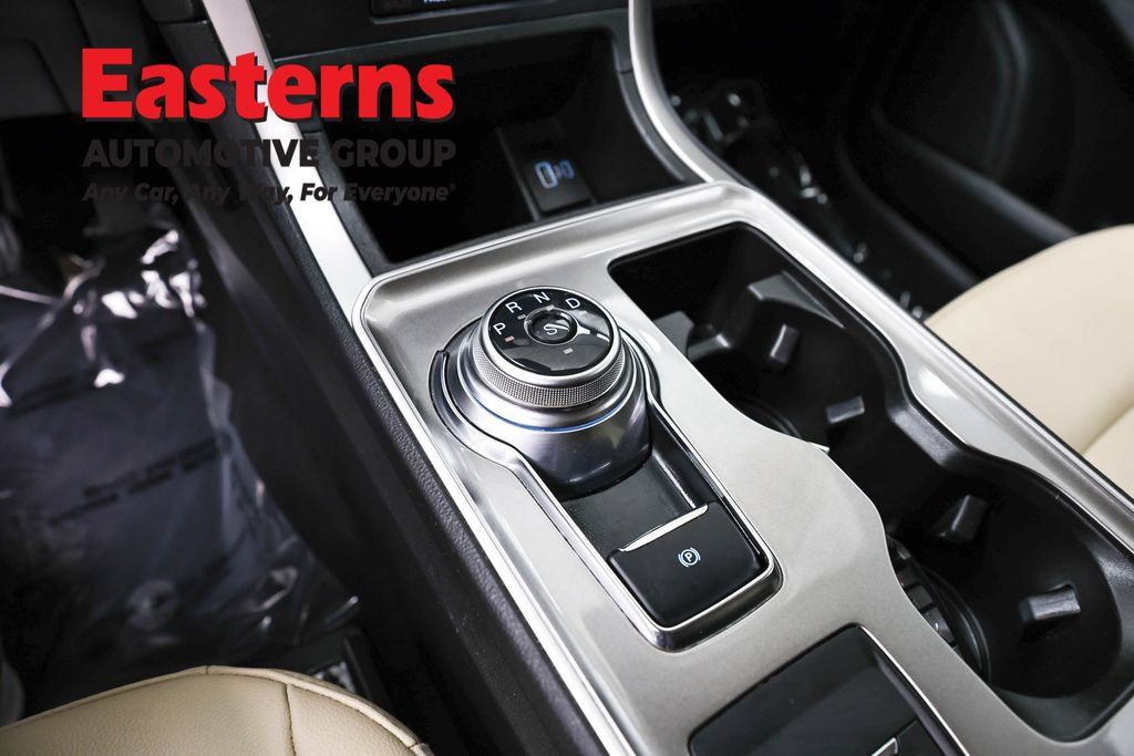 Used 2023 Ford Edge ST-Line AWD/4WD image 15