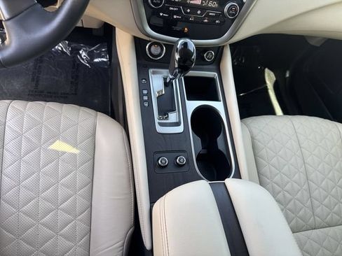 Used 2024 Nissan Murano Platinum w/ Cargo Package FWD image 24