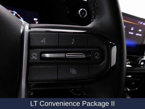 Used 2023 Chevrolet Colorado LT w/ LT Convenience Package II image 40