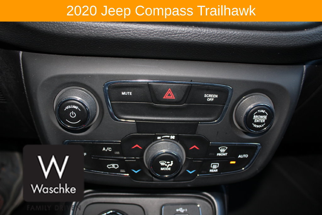 Used 2020 Jeep Compass Trailhawk w/ Popular Equipment Group AWD/4WD image 29