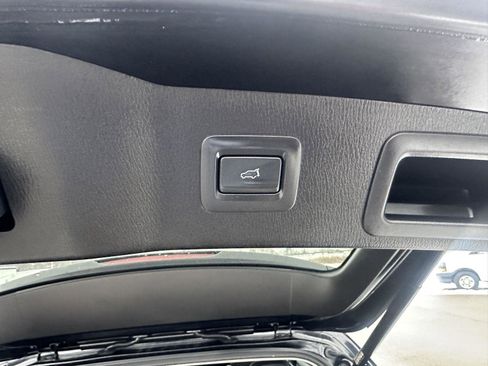 Used 2025 MAZDA CX-5 AWD 2.5 S w/ Preferred Package image 9