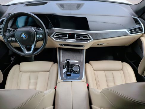 Used 2022 BMW X5 sDrive40i w/ Premium Package image 32