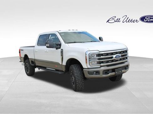 New 2026 Ford F250 King Ranch w/ Tremor Off-Road Package AWD/4WD image 2