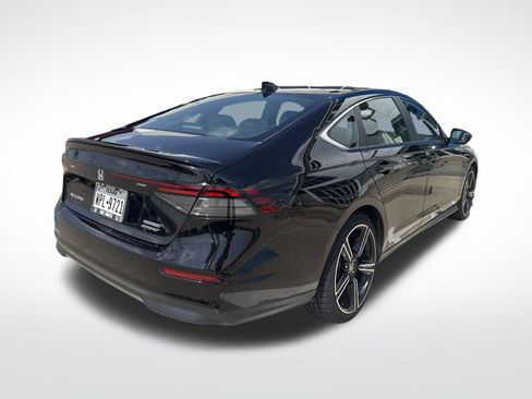 Used 2024 Honda Accord Sport image 6