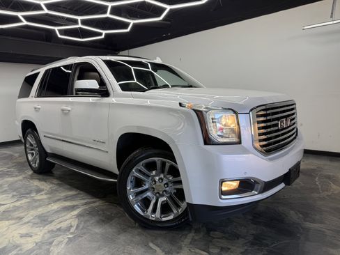 Used 2018 GMC Yukon SLT w/ Premium Edition AWD/4WD image 6