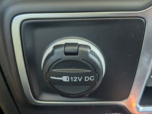 Used 2022 Jeep Gladiator Mojave w/ Cold Weather Group image 28