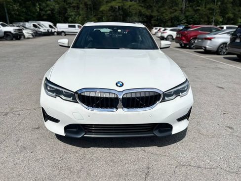 Used 2021 BMW 330i Sedan w/ Convenience Package RWD image 2