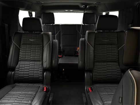 Certified 2024 Cadillac Escalade ESV Premium Luxury Platinum image 17