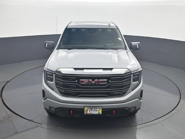 Used 2024 GMC Sierra 1500 AT4 w/ Technology Package AWD/4WD image 14