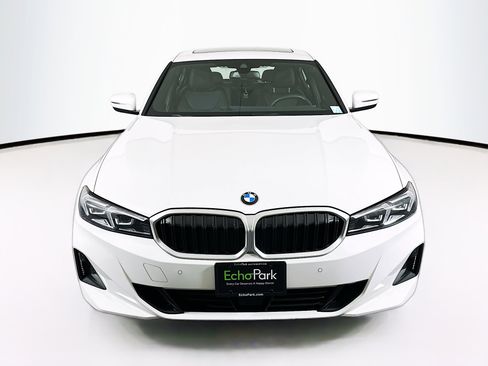 Used 2025 BMW 330i Sedan RWD image 2