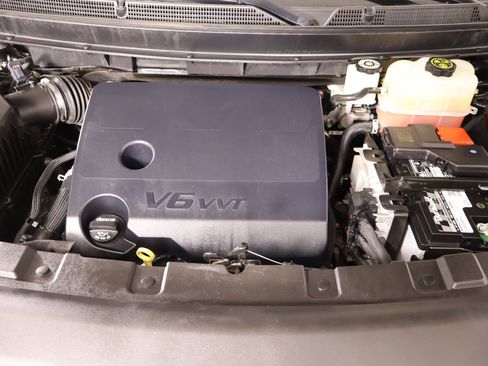 Used 2020 Buick Enclave Essence image 21