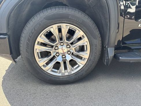 Used 2019 GMC Sierra 1500 Denali w/ Driver Alert Package II AWD/4WD image 10