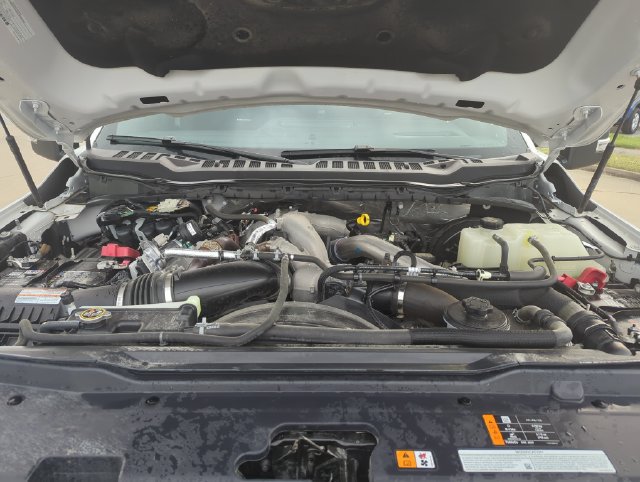 Used 2025 Ford F350 Platinum AWD/4WD image 11