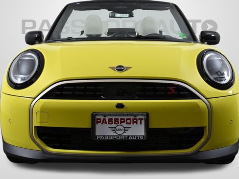New 2025 MINI Cooper S image 2