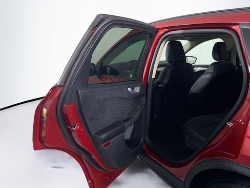 Used 2020 Ford Escape SE Sport FWD image 25