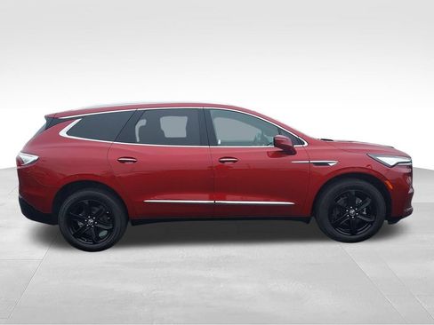 Used 2024 Buick Enclave Essence w/ Experience Buick Package FWD image 6