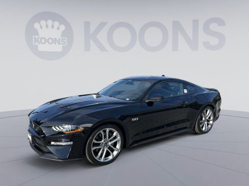 Used 2022 Ford Mustang GT Premium w/ Equipment Group 401A RWD image 1