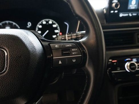 Used 2023 Honda Pilot Touring image 24