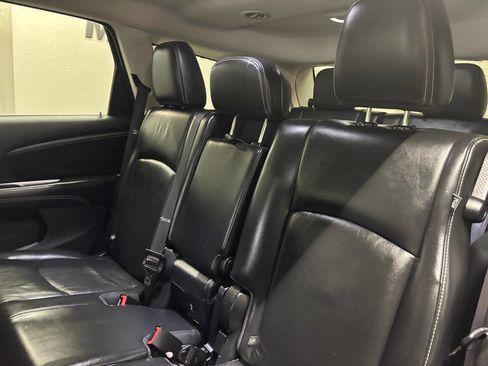 Used 2016 Dodge Journey Crossroad w/ Popular Equipment Group AWD/4WD image 18