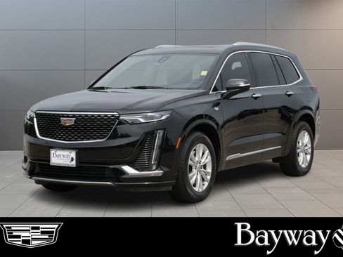 Used 2024 Cadillac XT6 Luxury FWD image 1