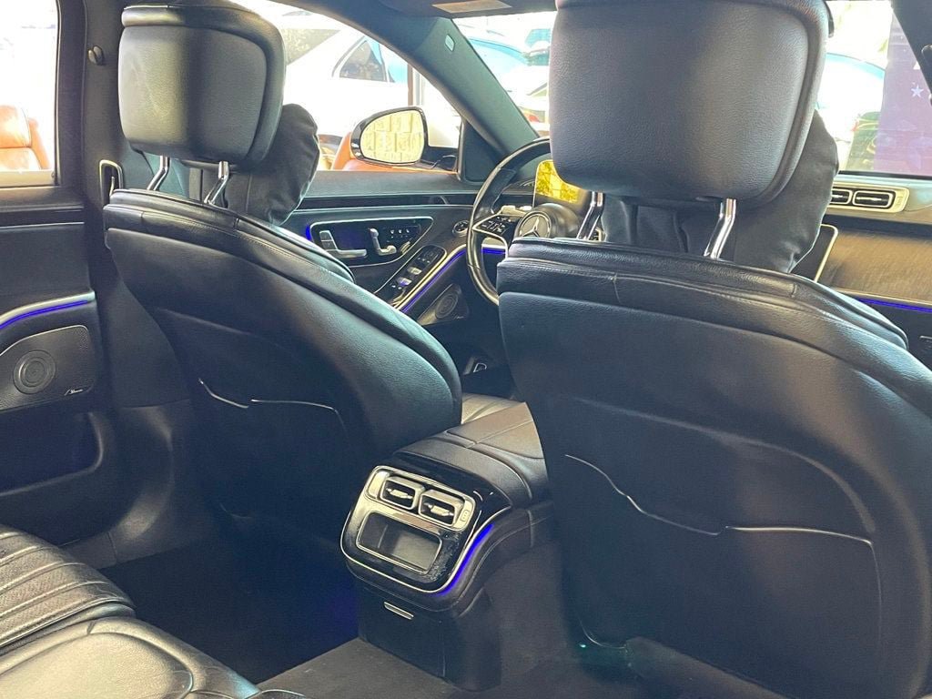Used 2022 Mercedes-Benz S 500 4MATIC w/ AMG Line Package image 21