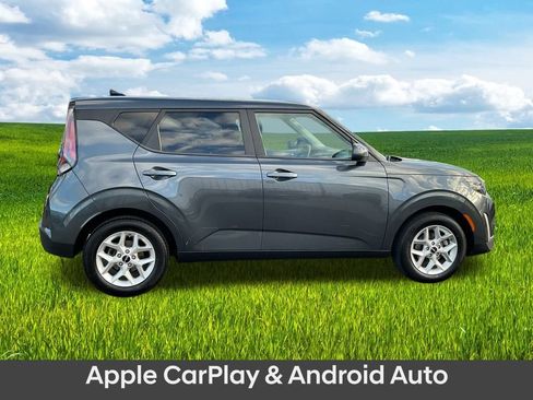 Used 2023 Kia Soul LX w/ Option Group 015 image 7