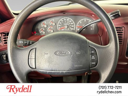Used 1998 Ford F150 Lariat image 13
