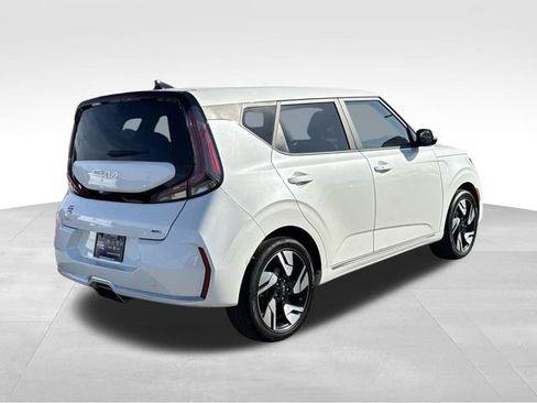 Certified 2025 Kia Soul GT-Line FWD image 5