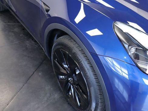 Used 2023 Tesla Model Y Long Range AWD/4WD image 13