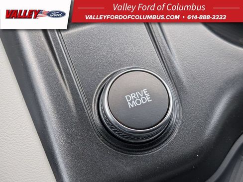 New 2025 Ford Explorer Active w/ Active Comfort Package AWD/4WD image 38