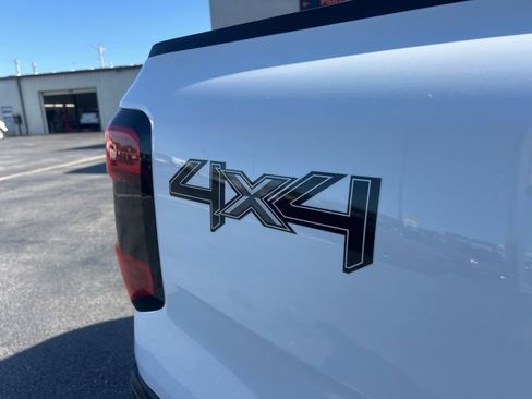 Used 2025 Ford Ranger XLT w/ Black Appearance Package AWD/4WD image 19