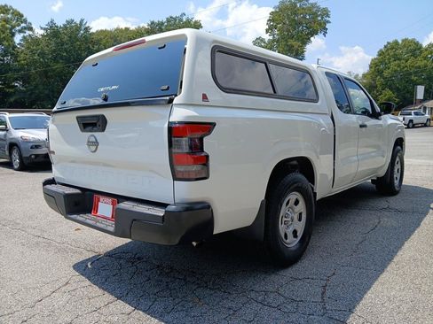 Used 2022 Nissan Frontier S RWD image 6