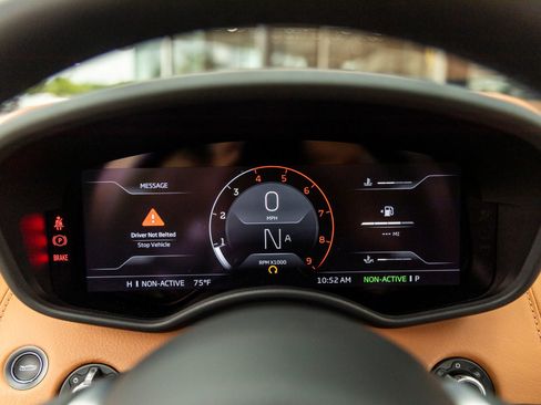 Used 2023 McLaren GT RWD image 25