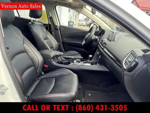 Used 2014 MAZDA MAZDA3 i Grand Touring image 14