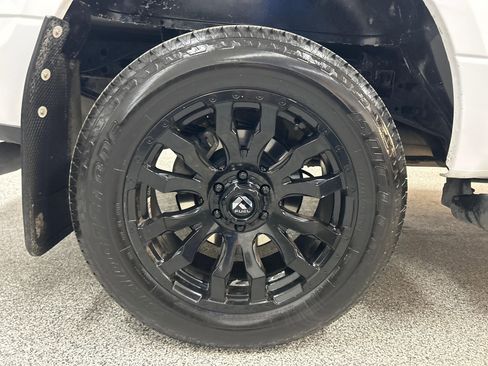 Used 2016 Ford F150 XLT w/ Equipment Group 302A Luxury AWD/4WD image 7