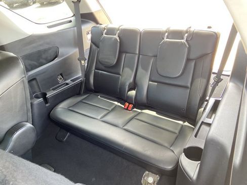 Used 2022 Ford Explorer Limited w/ Equipment Group 301A RWD image 50