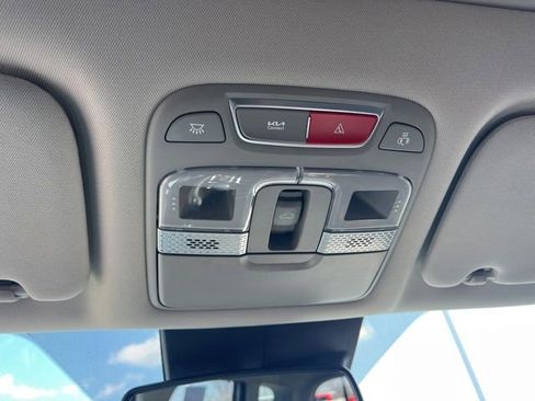 Certified 2023 Kia Telluride EX w/ EX Captain's Chair Package image 29