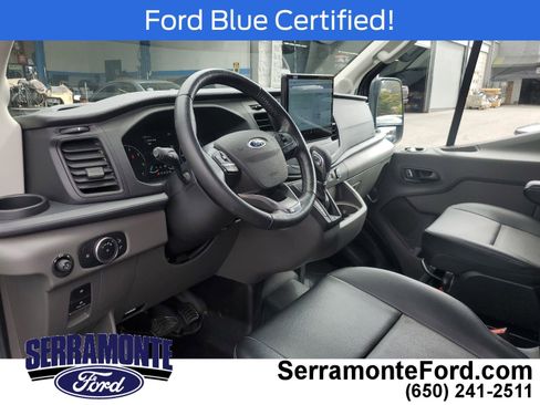 Used 2022 Ford Transit 250 Medium Roof AWD image 9