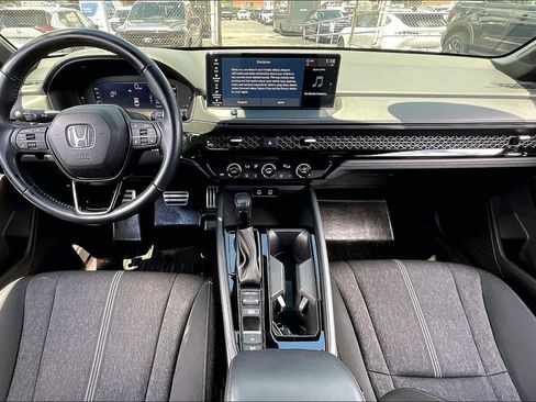 Used 2023 Honda Accord Sport image 14